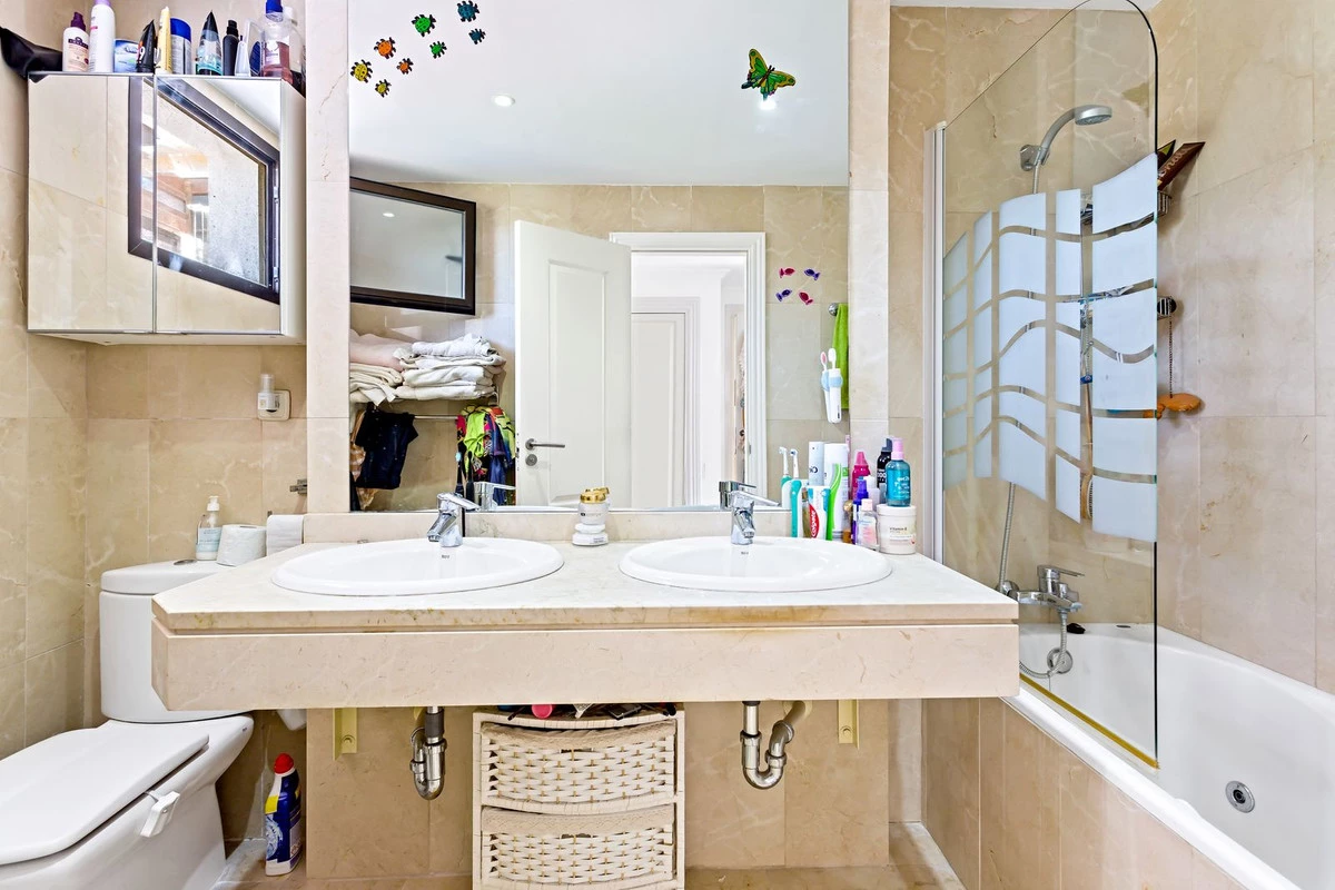 8-e64a9055bba3e77ac8aca3b893cdf826