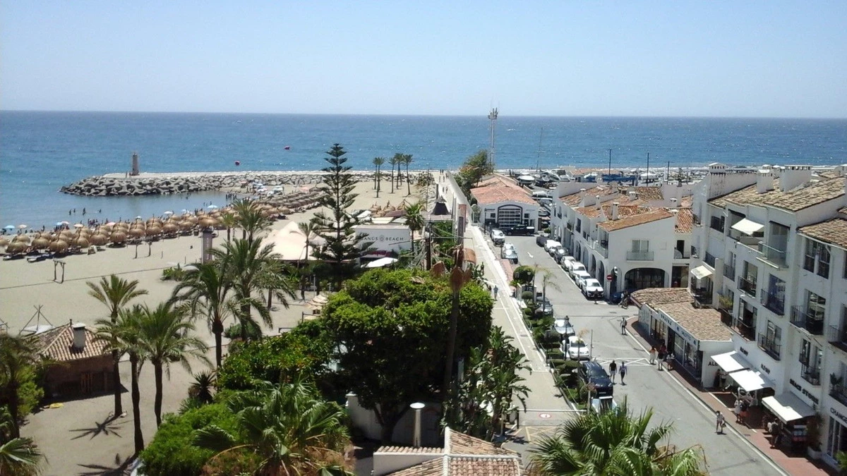 7-aa4cc561180b369757c0bb4af9886cd3