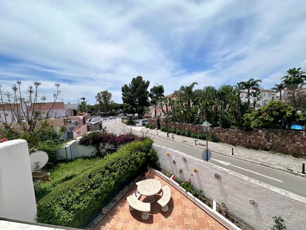 6-241328e1bcc9c0d8ce1222beb6c967a8