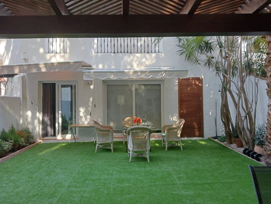 3-e898b2bb2a2fdfd06d2c39894dce8316