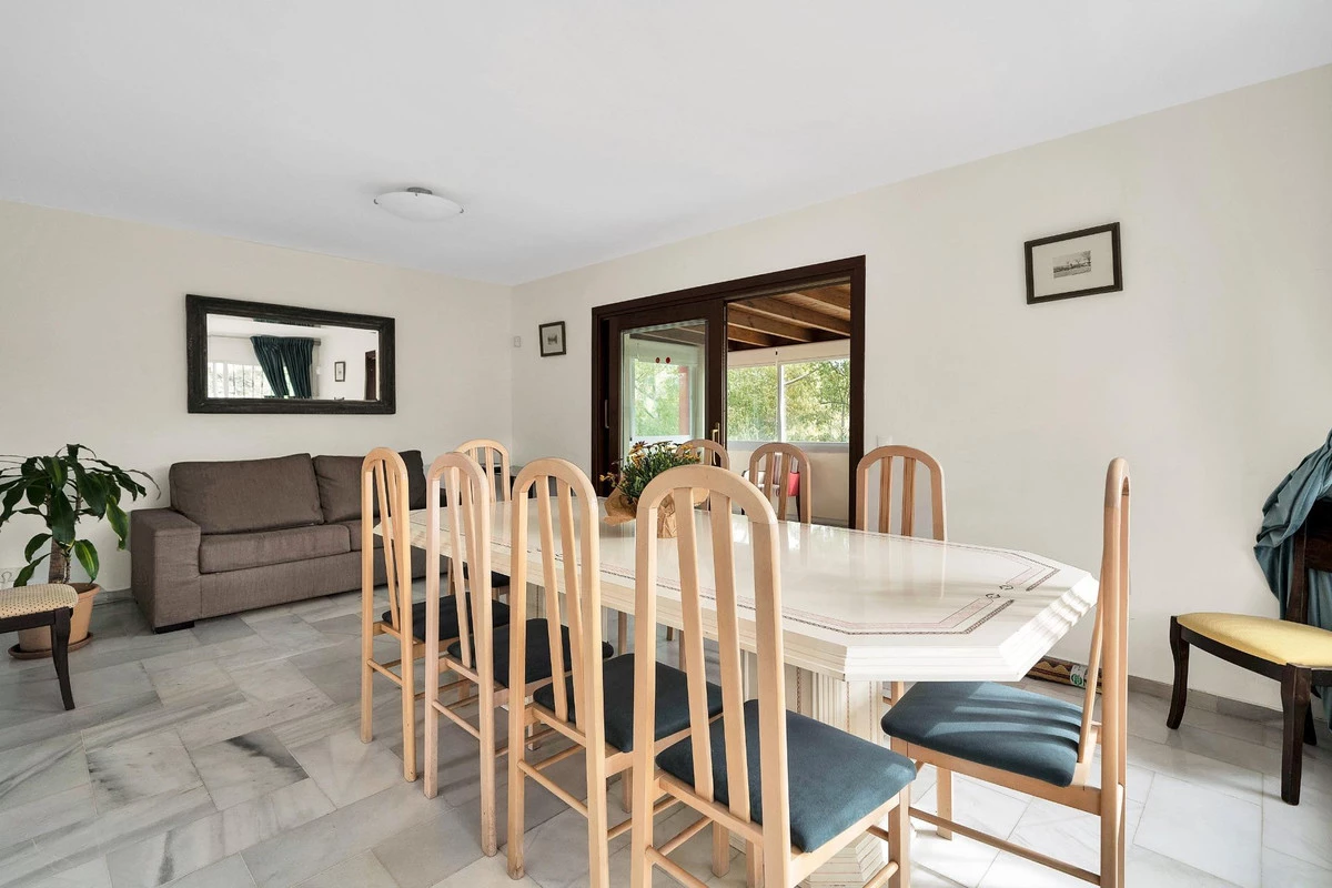 8-e64a9055bba3e77ac8aca3b893cdf826