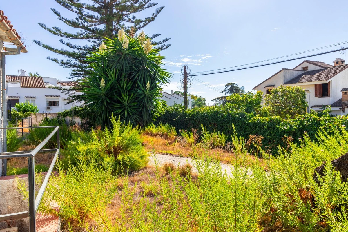 4-c23c0f86247804fa50226aecd8b0b2c8