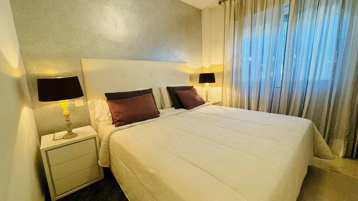 8-e64a9055bba3e77ac8aca3b893cdf826