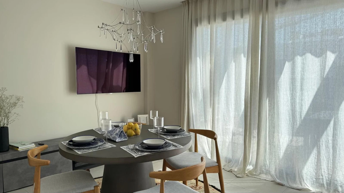 8-e64a9055bba3e77ac8aca3b893cdf826