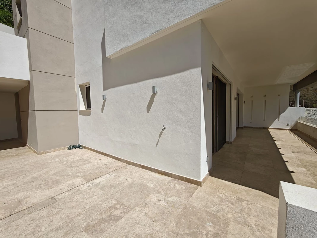 8-e64a9055bba3e77ac8aca3b893cdf826