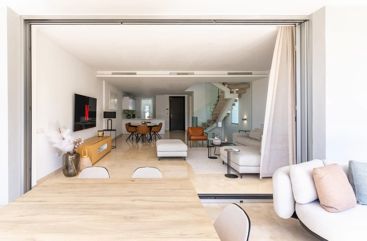 9-467d0cee5b725f3ef65f102a0c2e69c0