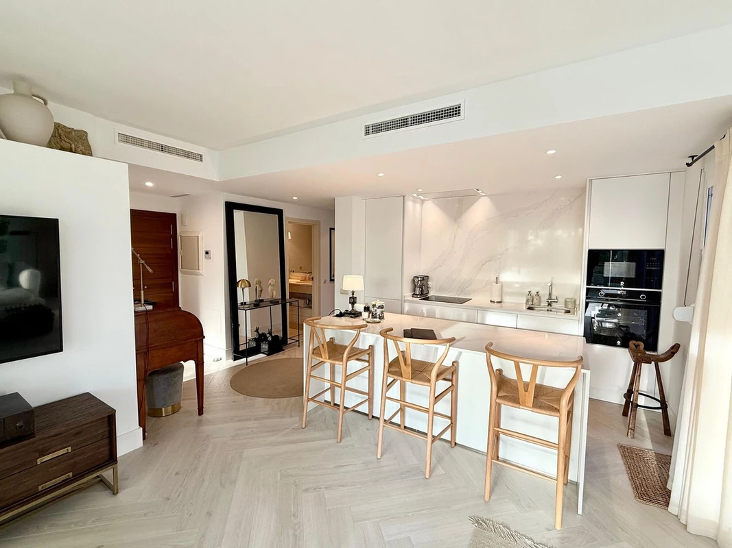 4-c23c0f86247804fa50226aecd8b0b2c8