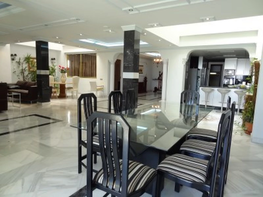 9-467d0cee5b725f3ef65f102a0c2e69c0