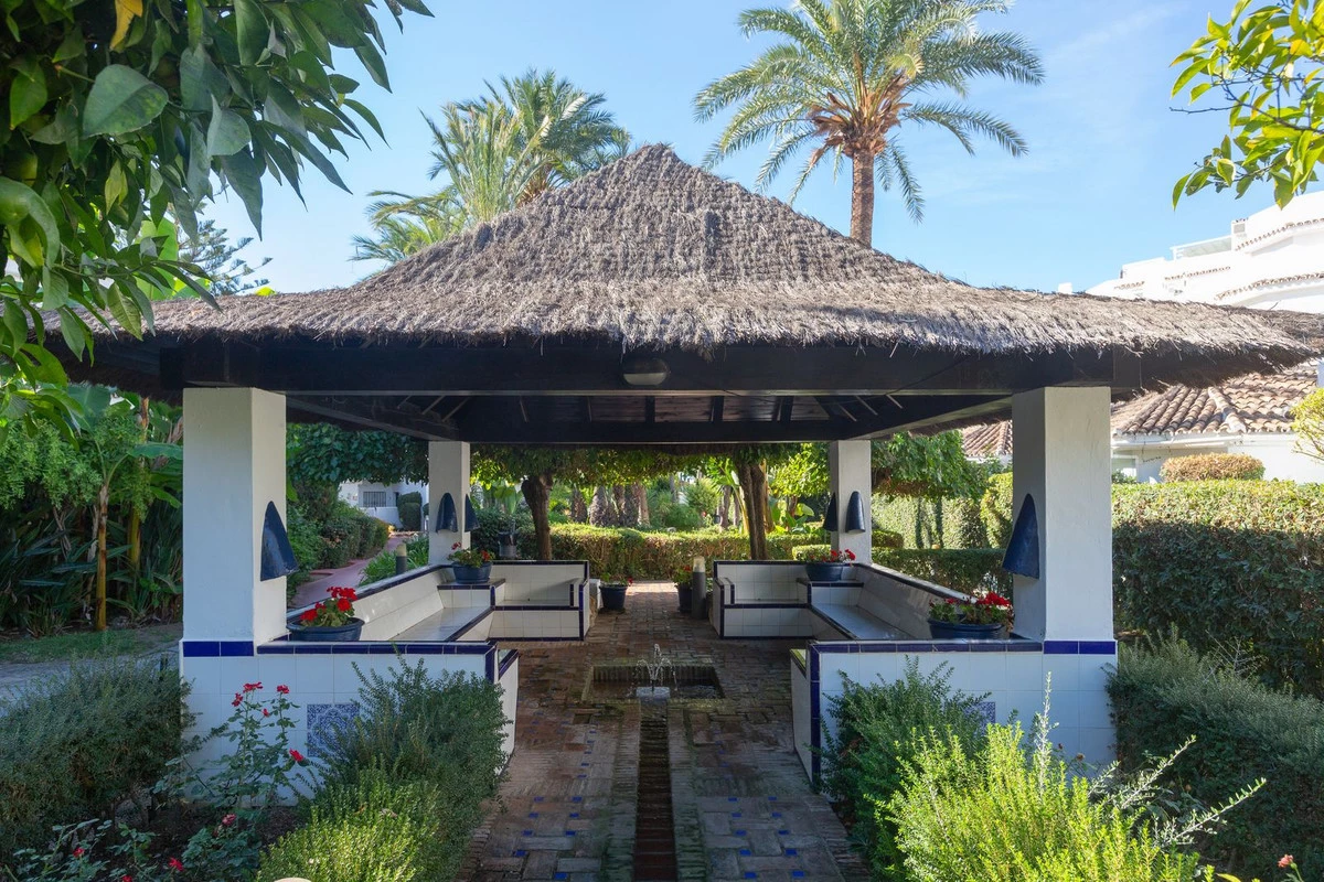 7-aa4cc561180b369757c0bb4af9886cd3