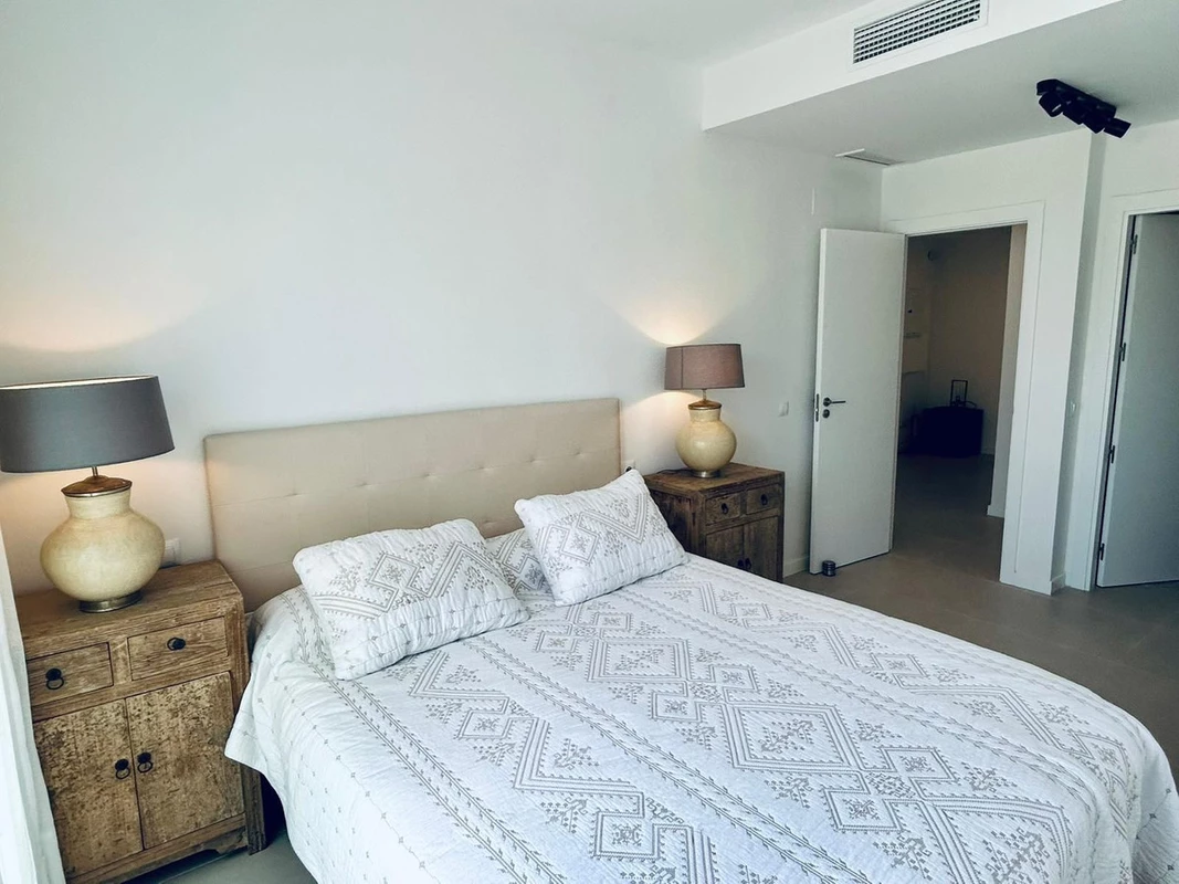 9-467d0cee5b725f3ef65f102a0c2e69c0