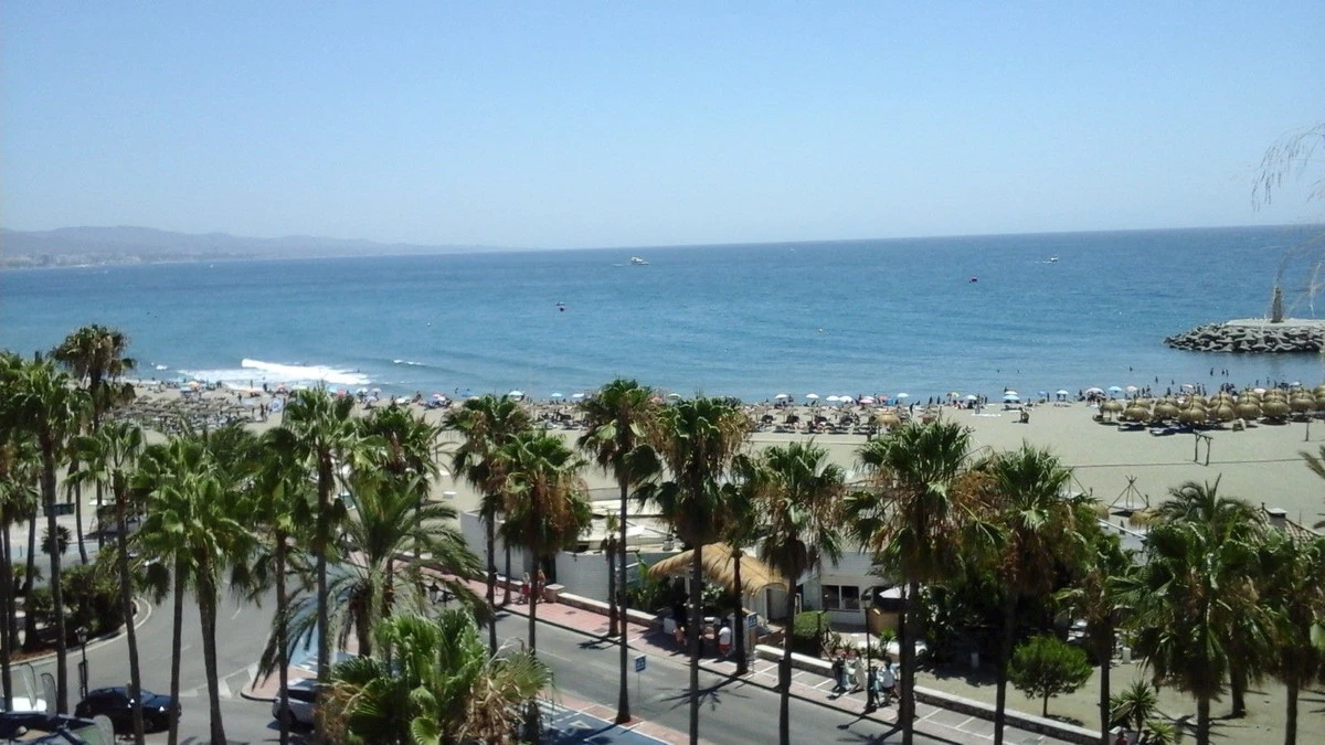 2-5bd7b9d04b45e33852eaf0ec6670150d