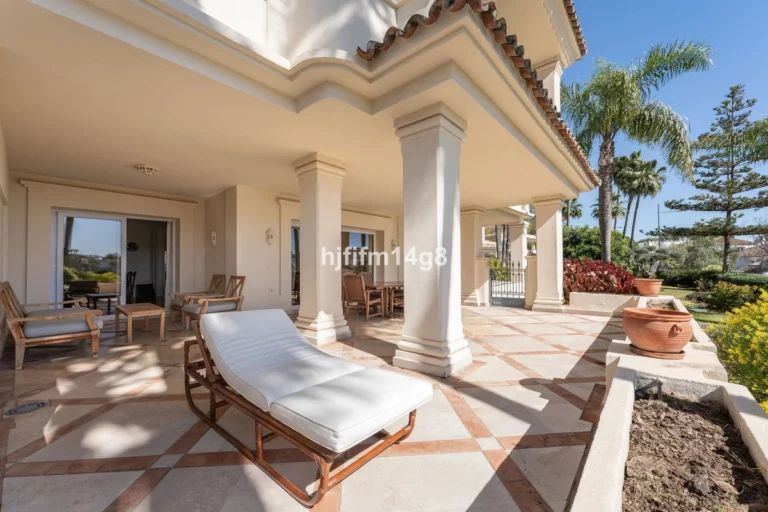 R4970104 | Ground Floor Apartment in Nueva Andalucía – € 1,195,000 – 3 beds, 3.5 baths