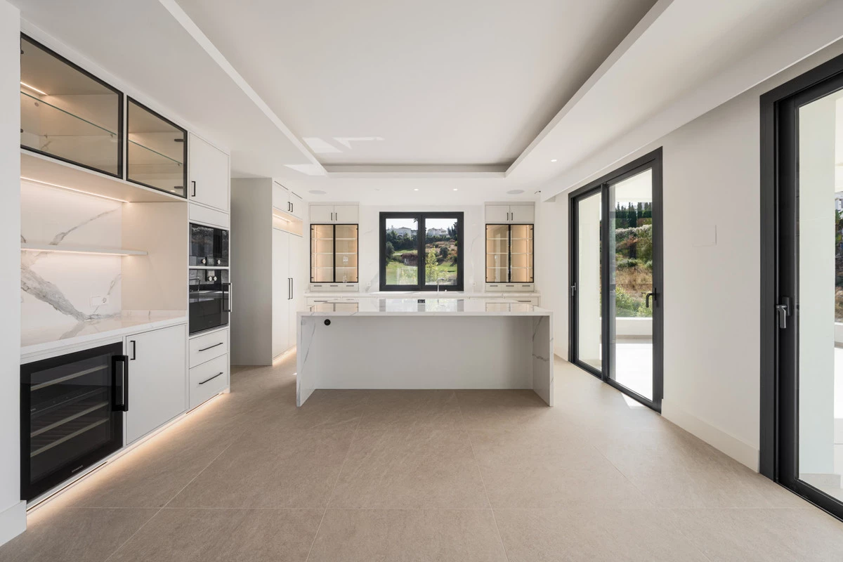 7-aa4cc561180b369757c0bb4af9886cd3