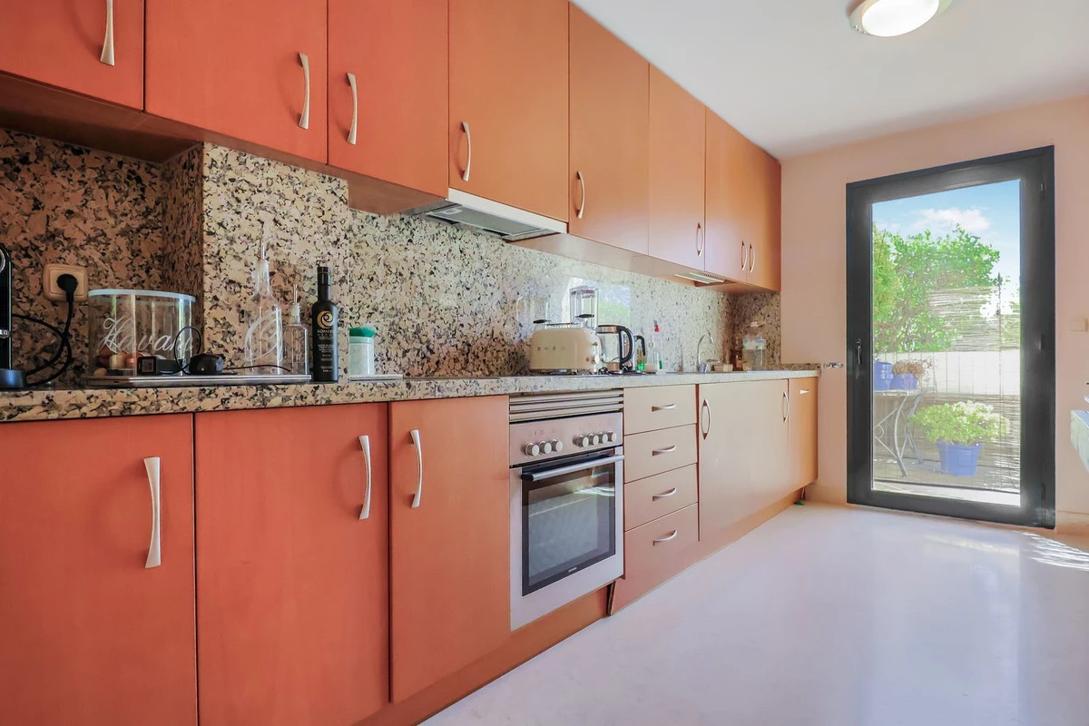 6-241328e1bcc9c0d8ce1222beb6c967a8