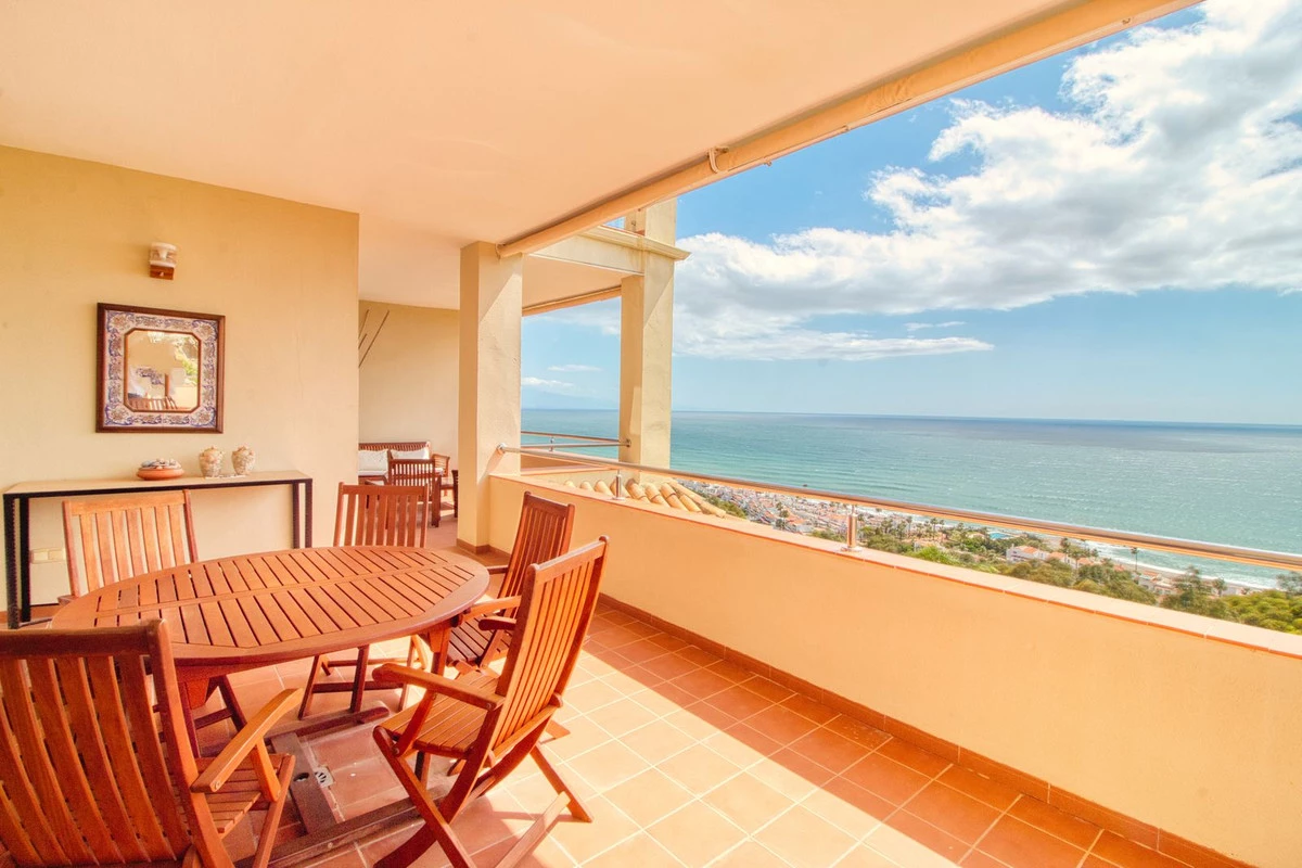 2-5bd7b9d04b45e33852eaf0ec6670150d