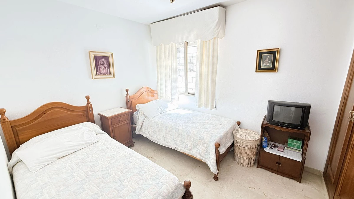 7-aa4cc561180b369757c0bb4af9886cd3