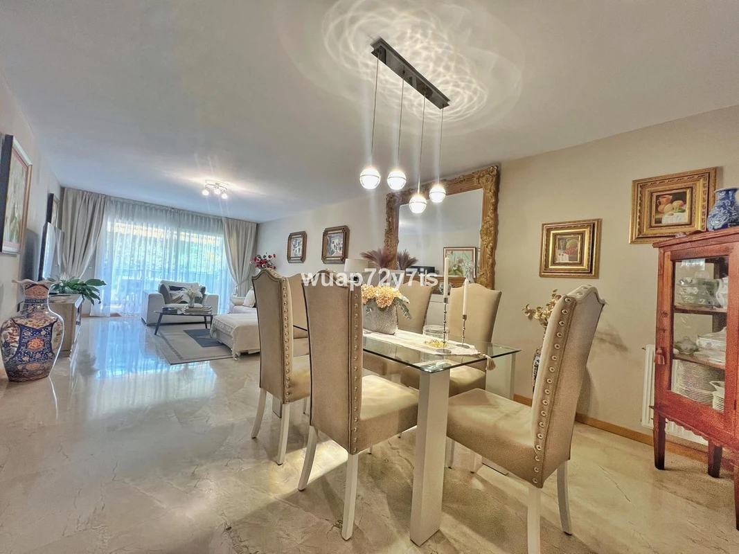 2-5bd7b9d04b45e33852eaf0ec6670150d