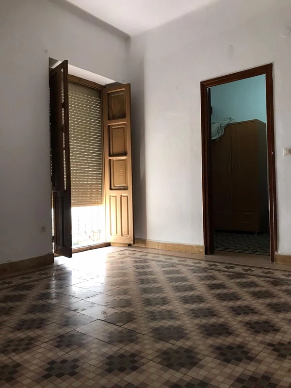 2-5bd7b9d04b45e33852eaf0ec6670150d