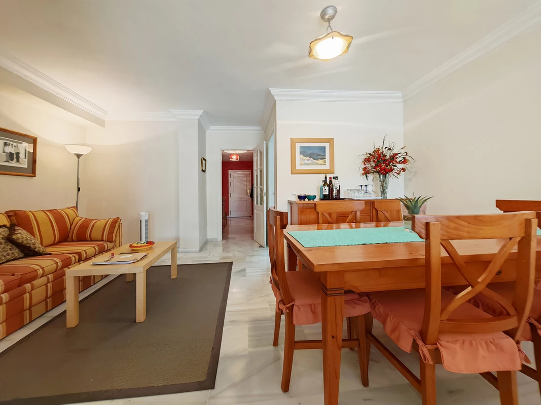 7-aa4cc561180b369757c0bb4af9886cd3