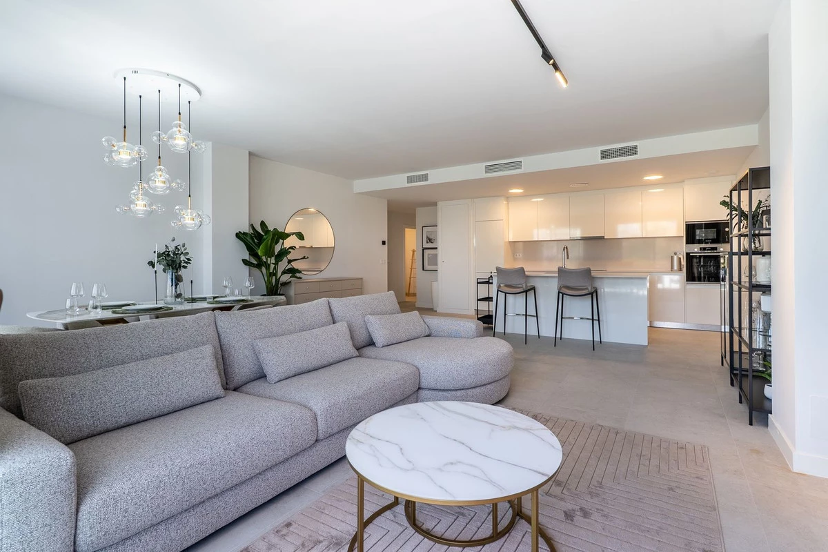 2-5bd7b9d04b45e33852eaf0ec6670150d