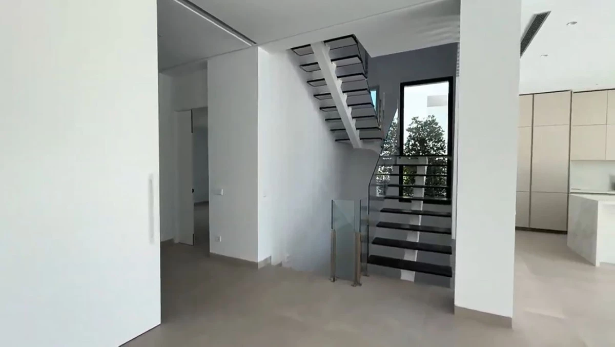 7-aa4cc561180b369757c0bb4af9886cd3