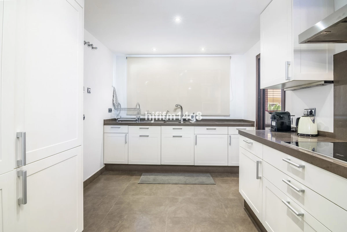 7-aa4cc561180b369757c0bb4af9886cd3