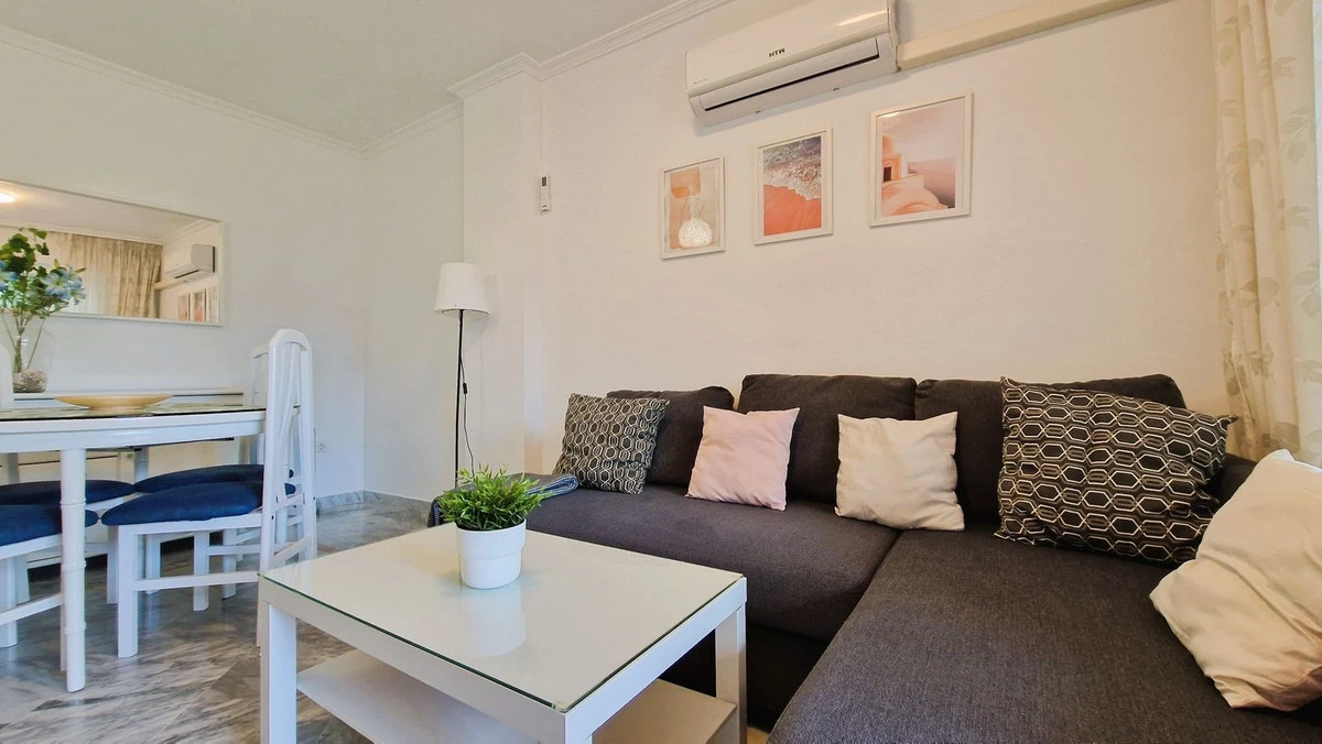 9-467d0cee5b725f3ef65f102a0c2e69c0