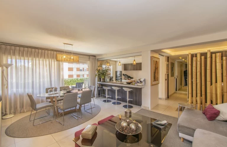 R4964221 | Middle Floor Apartment in Marbella – € 1,195,000 – 3 beds, 3 baths