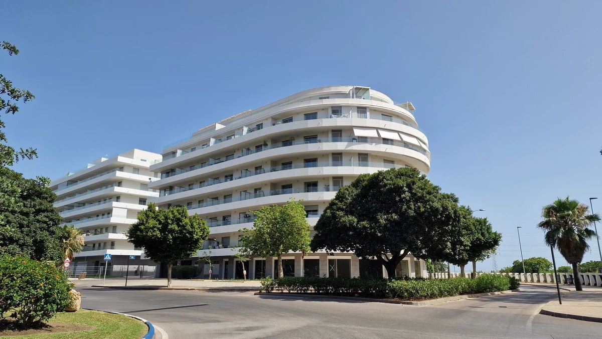 2-5bd7b9d04b45e33852eaf0ec6670150d