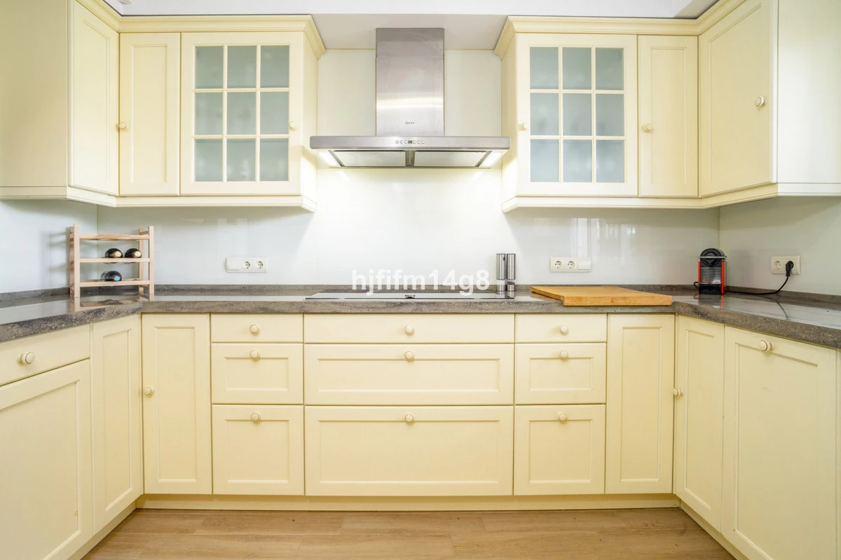 9-467d0cee5b725f3ef65f102a0c2e69c0