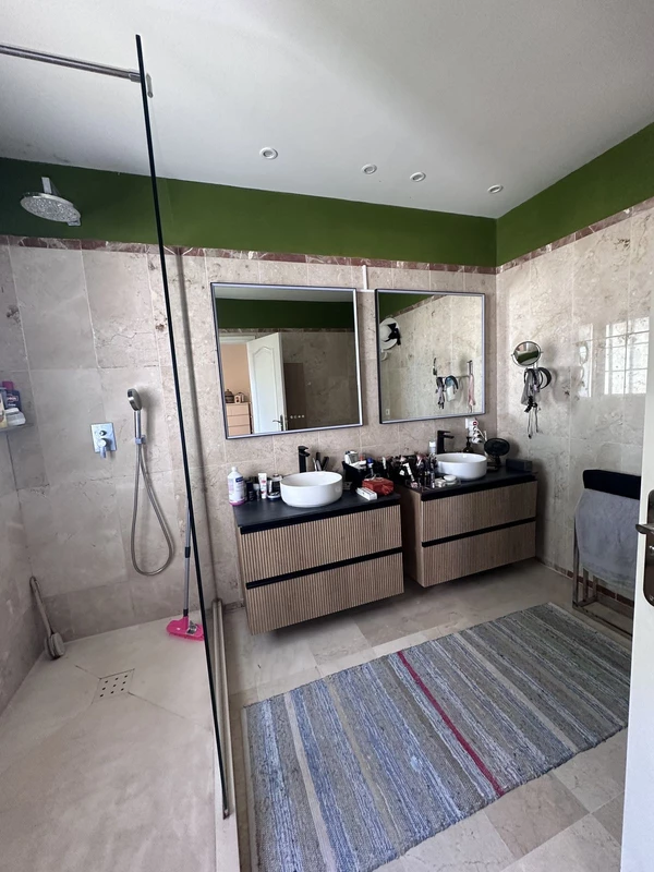 7-aa4cc561180b369757c0bb4af9886cd3