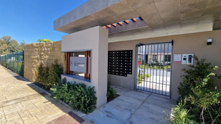 R4977019 | Ground Floor Apartment in Casares Playa – € 435,000 – 3 beds, 2 baths