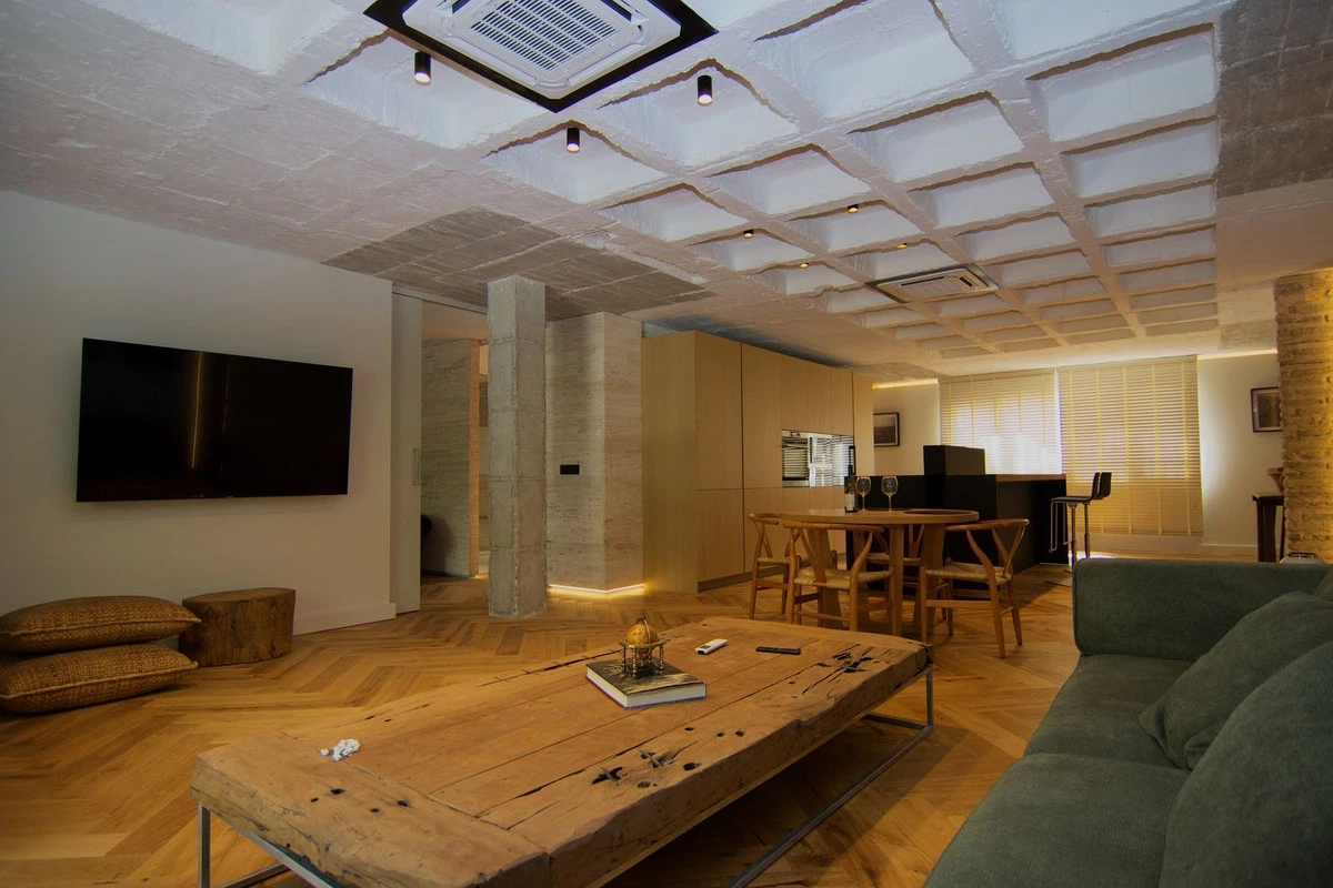 7-aa4cc561180b369757c0bb4af9886cd3