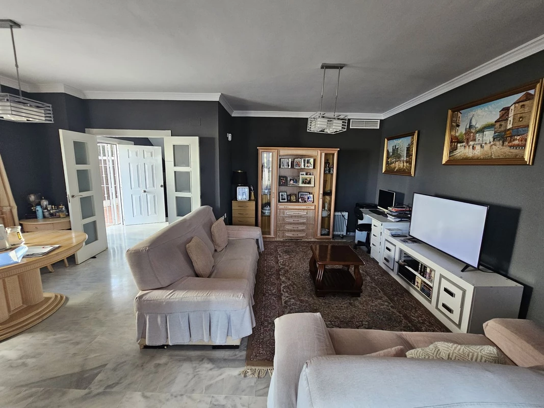 7-aa4cc561180b369757c0bb4af9886cd3