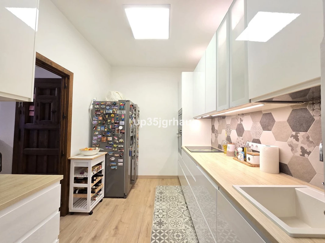 3-e898b2bb2a2fdfd06d2c39894dce8316