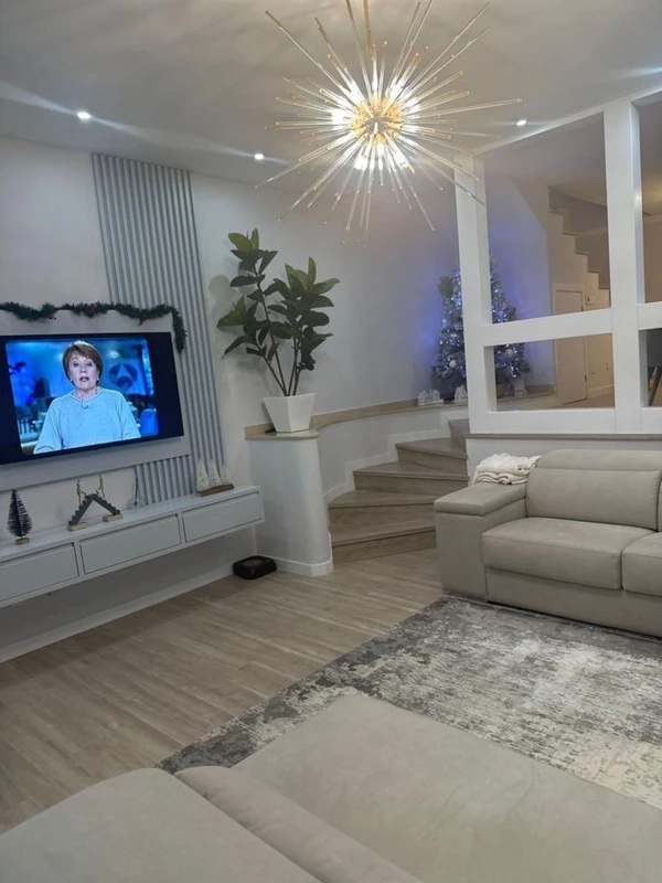 6-241328e1bcc9c0d8ce1222beb6c967a8