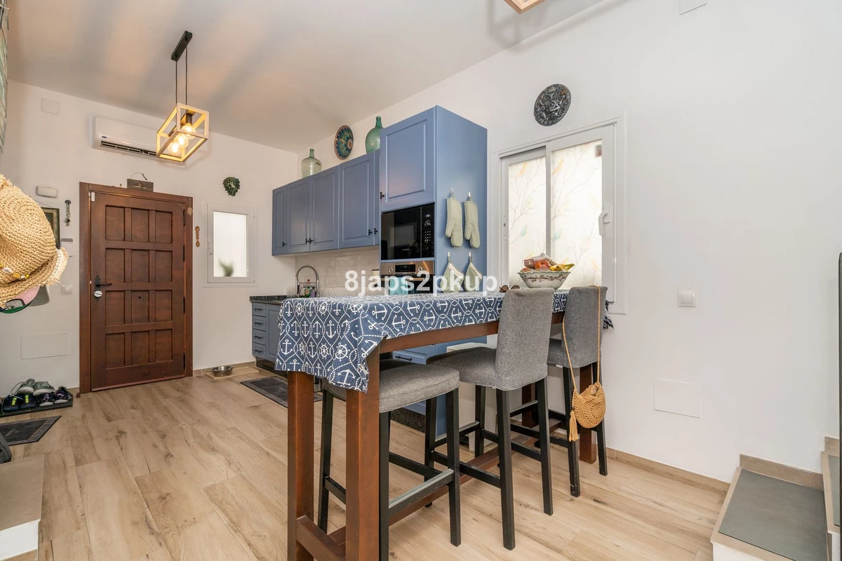 7-aa4cc561180b369757c0bb4af9886cd3