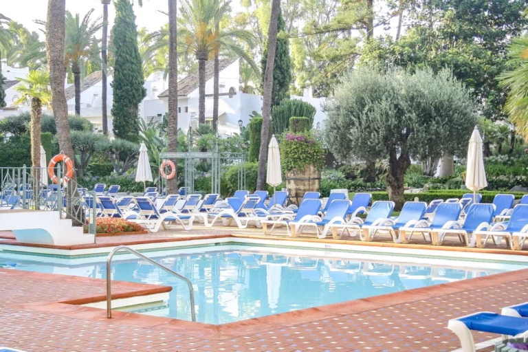 R5119768 | Penthouse Duplex in Puerto Banús – € 2,500,000 – 3 beds, 2 baths