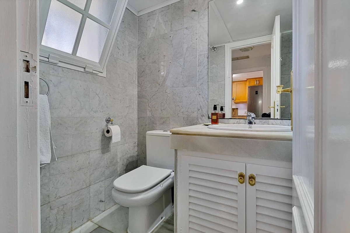 6-241328e1bcc9c0d8ce1222beb6c967a8