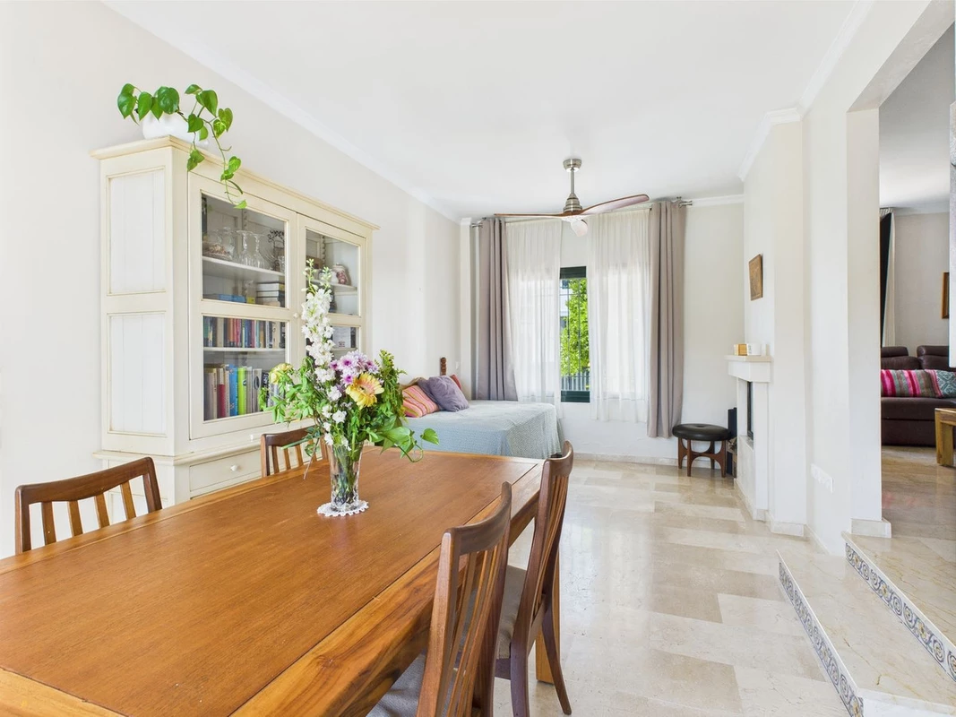 9-467d0cee5b725f3ef65f102a0c2e69c0