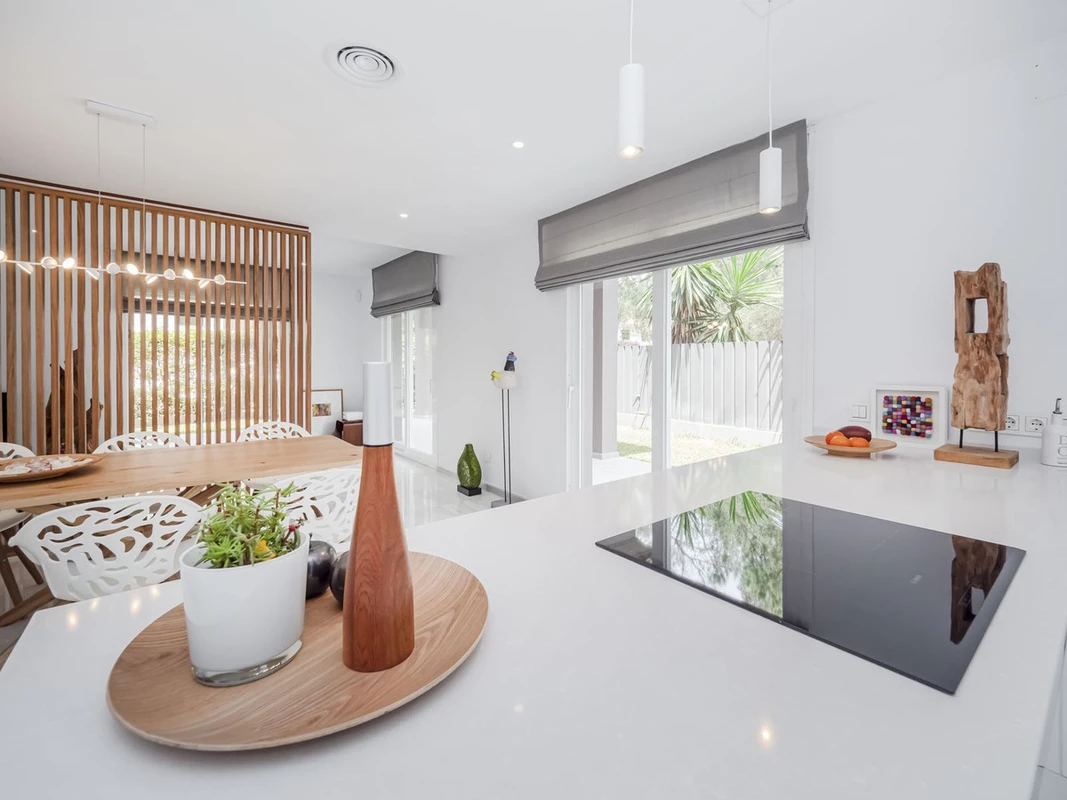 7-aa4cc561180b369757c0bb4af9886cd3