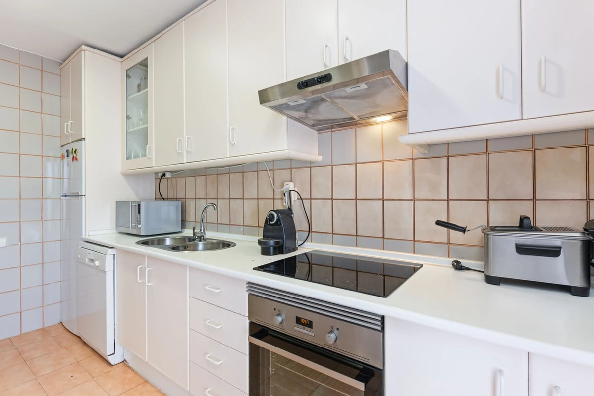 9-467d0cee5b725f3ef65f102a0c2e69c0