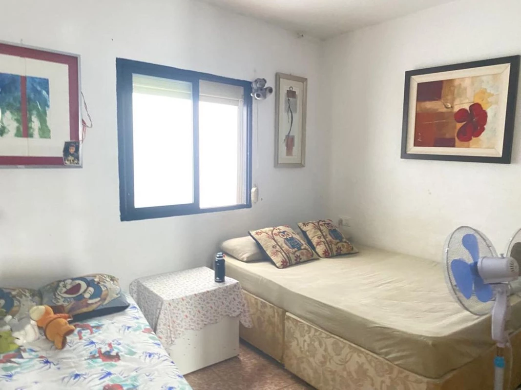 2-5bd7b9d04b45e33852eaf0ec6670150d