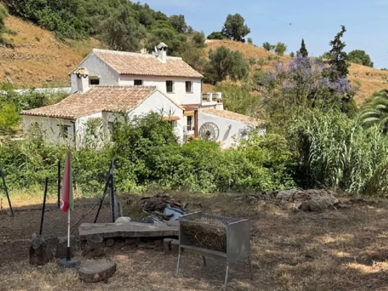 R5081452 | Finca – Cortijo in Casares – € 850,000 – 4 beds, 2 baths