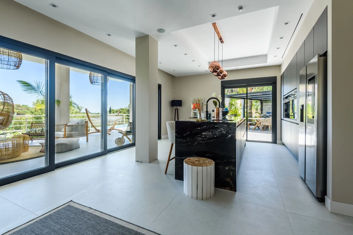 3-e898b2bb2a2fdfd06d2c39894dce8316