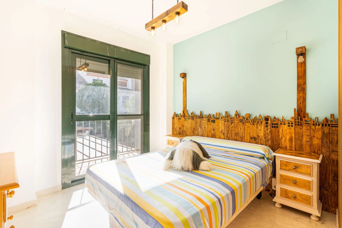 8-e64a9055bba3e77ac8aca3b893cdf826