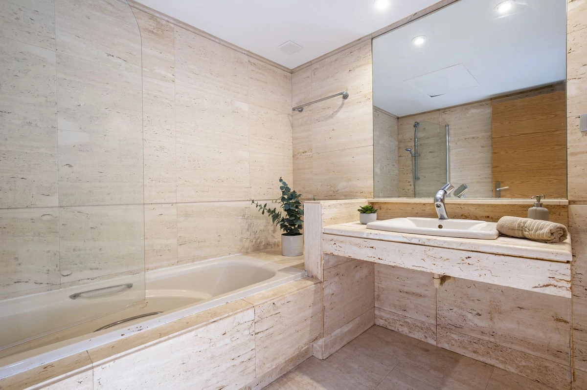 9-467d0cee5b725f3ef65f102a0c2e69c0