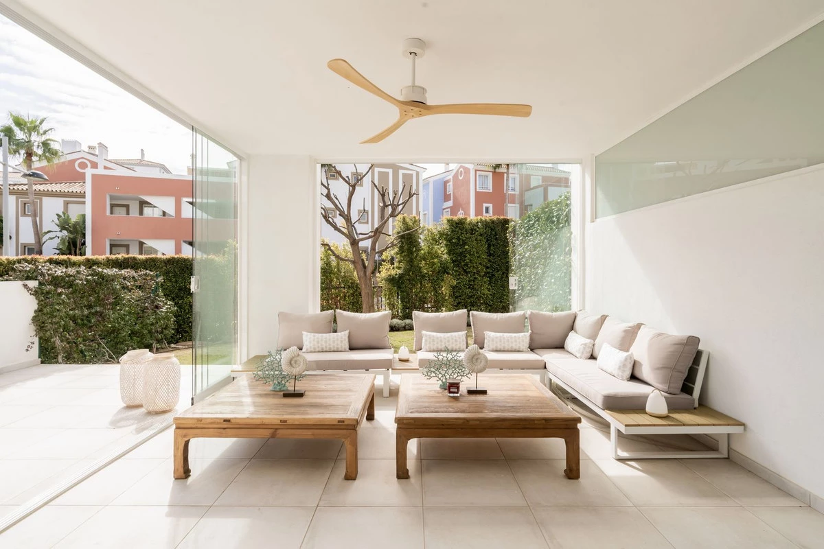 9-467d0cee5b725f3ef65f102a0c2e69c0