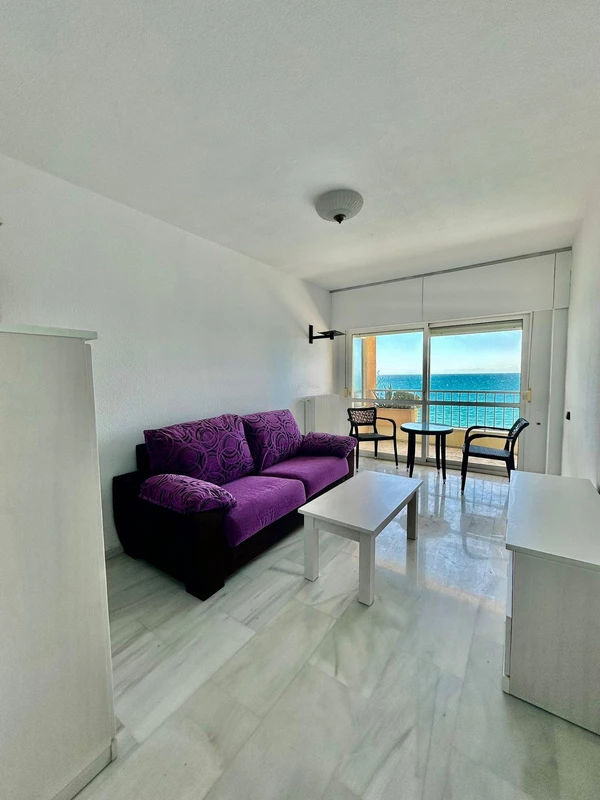 4-c23c0f86247804fa50226aecd8b0b2c8