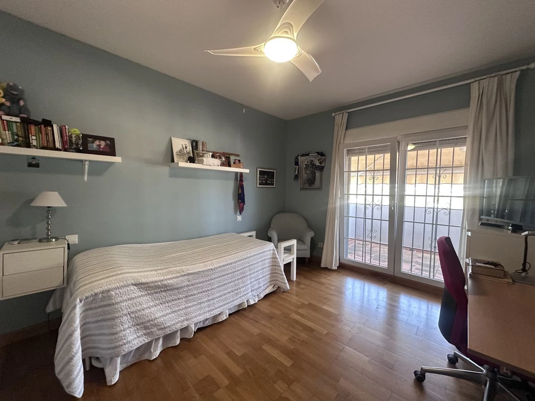 8-e64a9055bba3e77ac8aca3b893cdf826